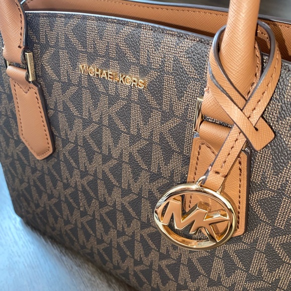 Brand New Michael Kors Satchel - Picture 3 of 9